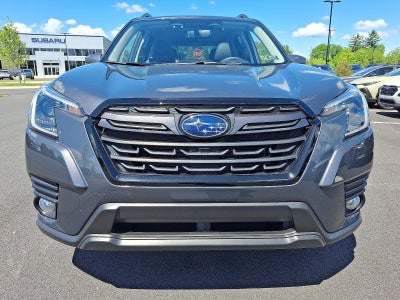 2023 Subaru Forester Limited CVT