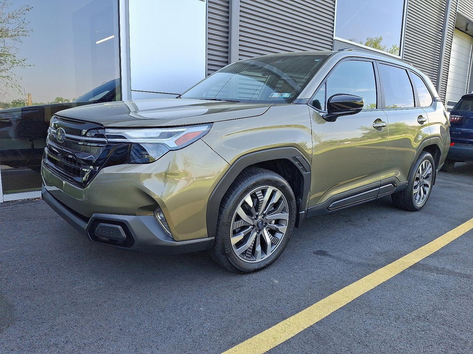 2025 Subaru Forester Touring AWD