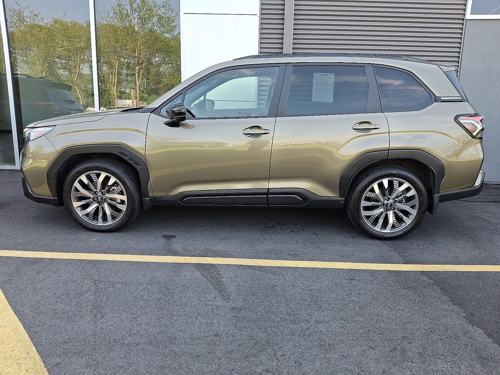 2025 Subaru Forester Touring AWD