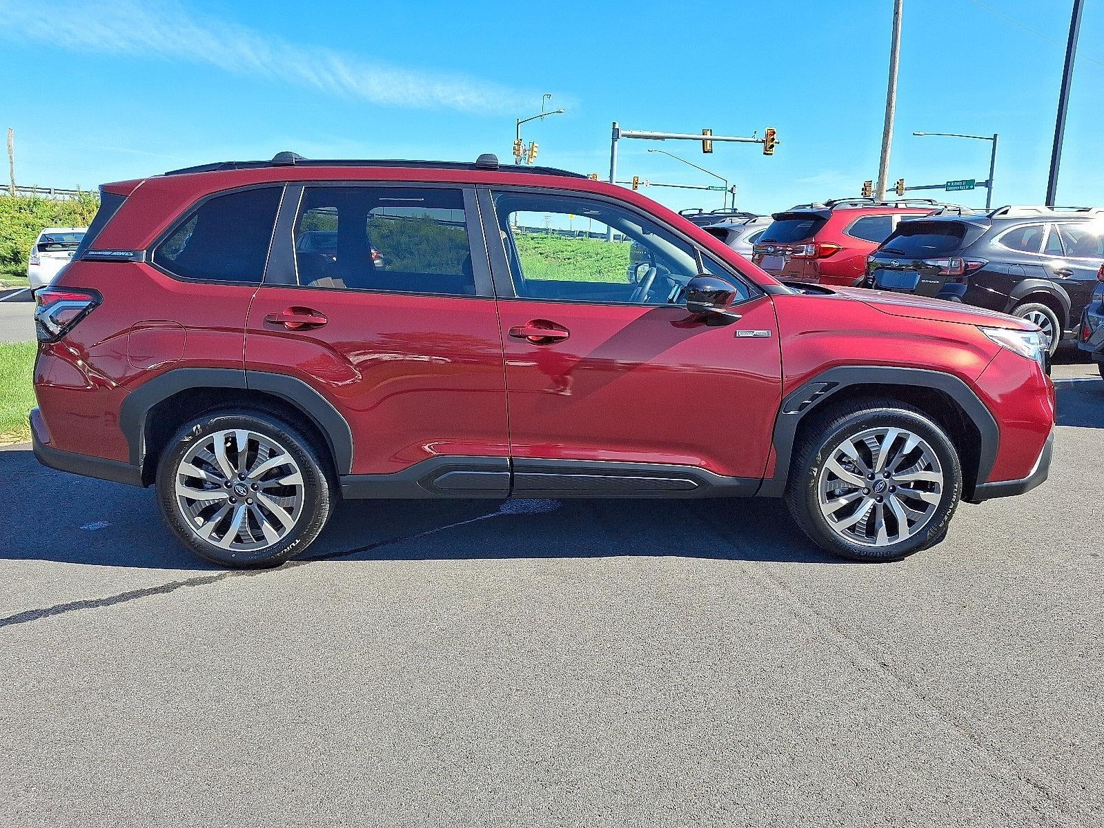 2025 Subaru Forester Touring Hybrid AWD