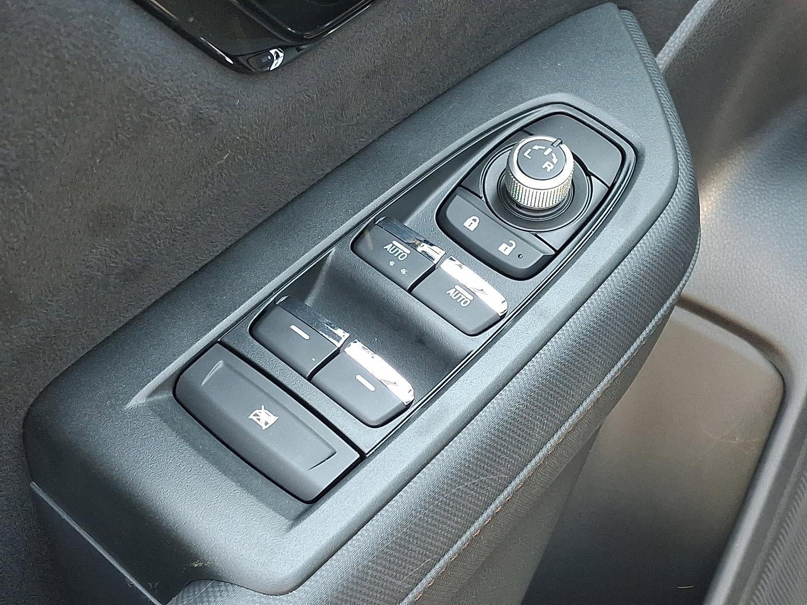 2025 Subaru Forester Touring Hybrid AWD