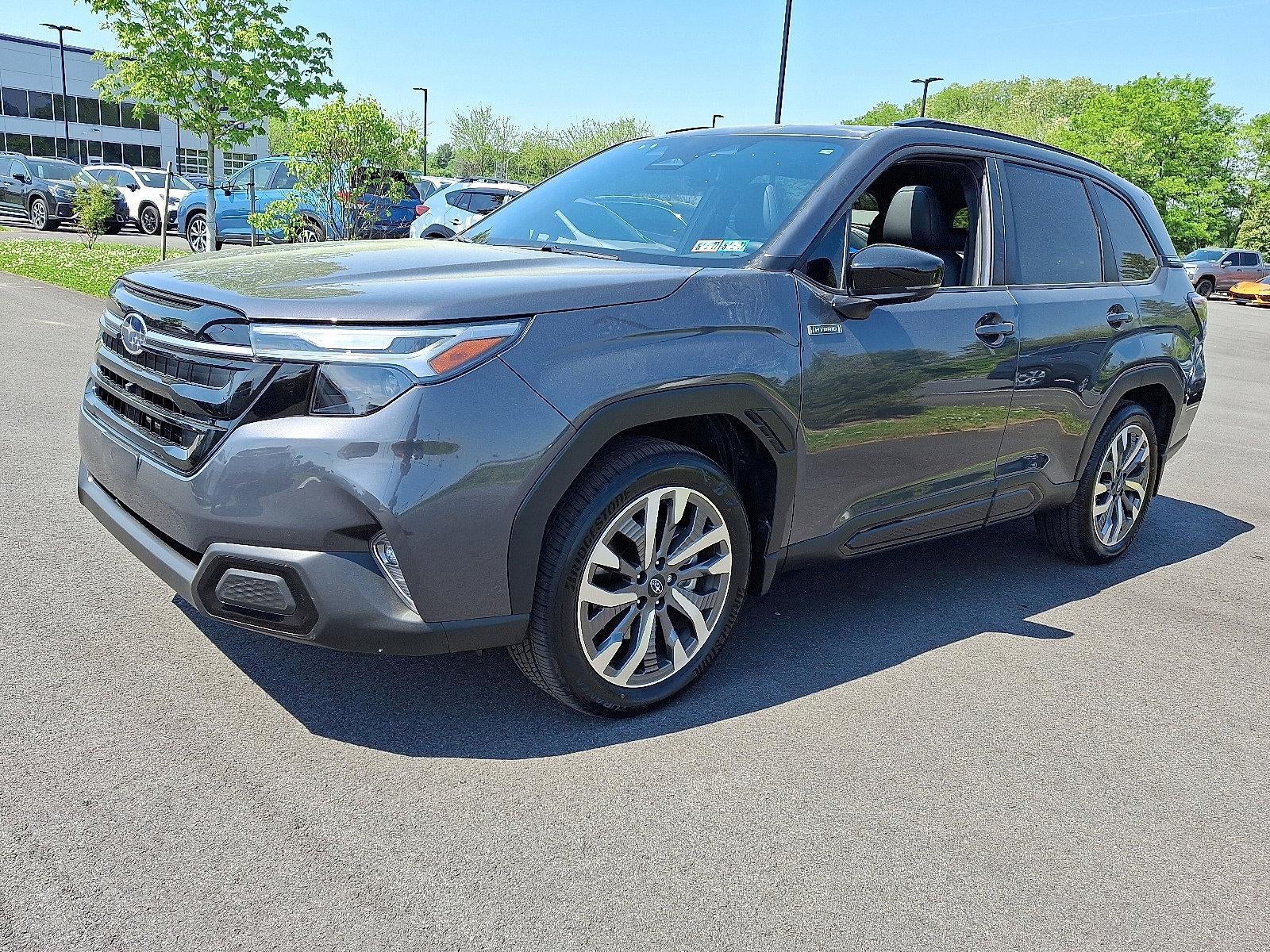 2025 Subaru Forester Touring Hybrid AWD