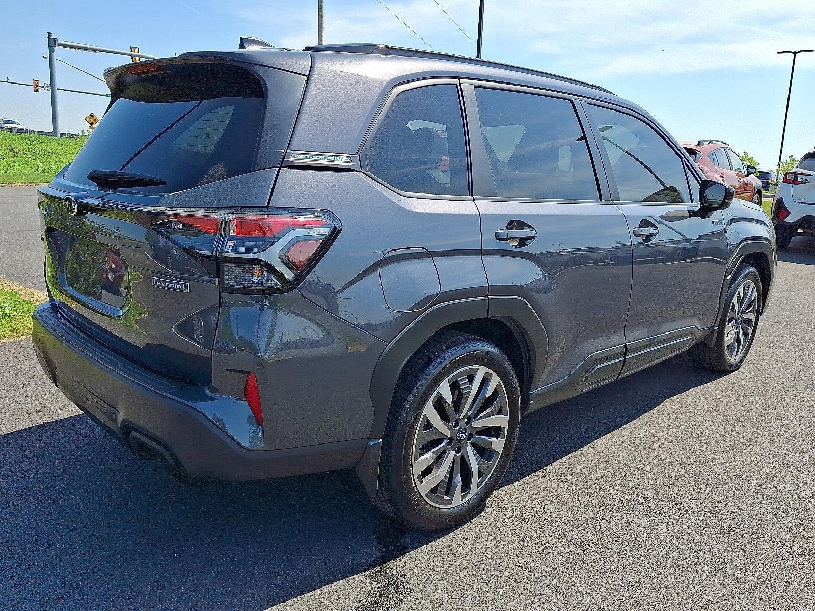 2025 Subaru Forester Touring Hybrid AWD