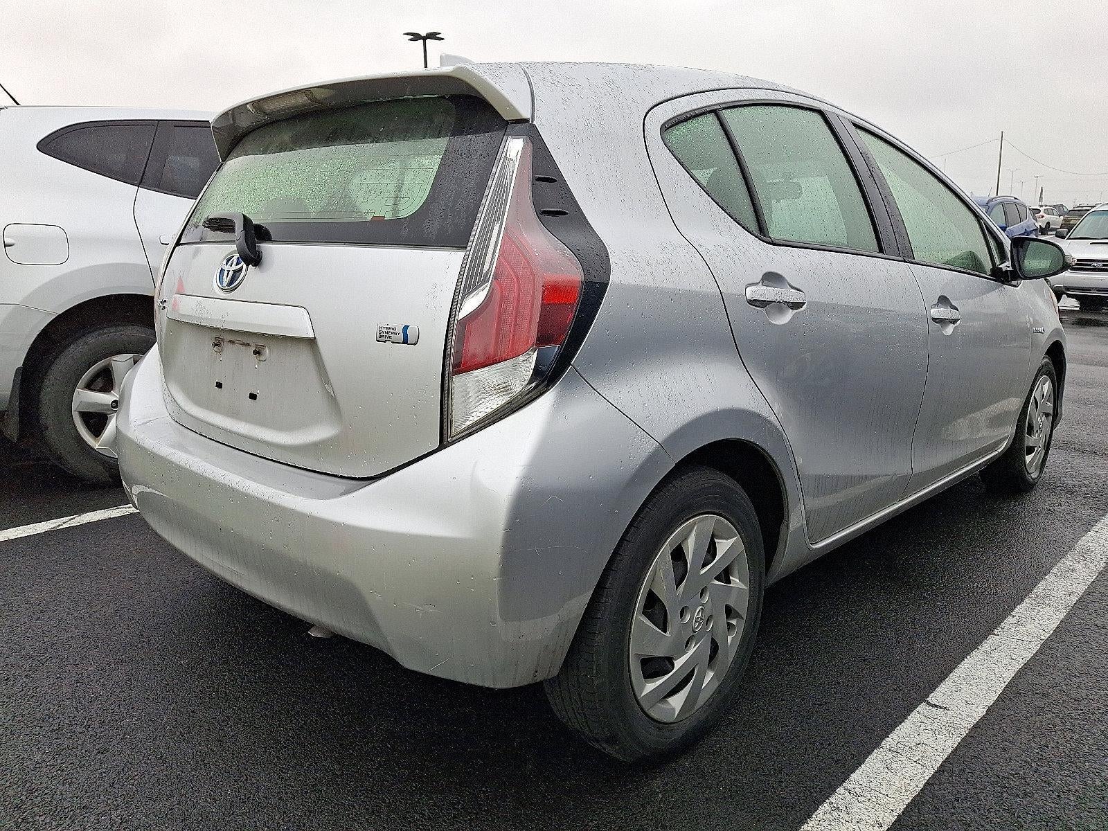 2015 Toyota Prius c 5dr HB Two (GS)