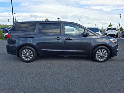 2019 Kia Sedona LX FWD