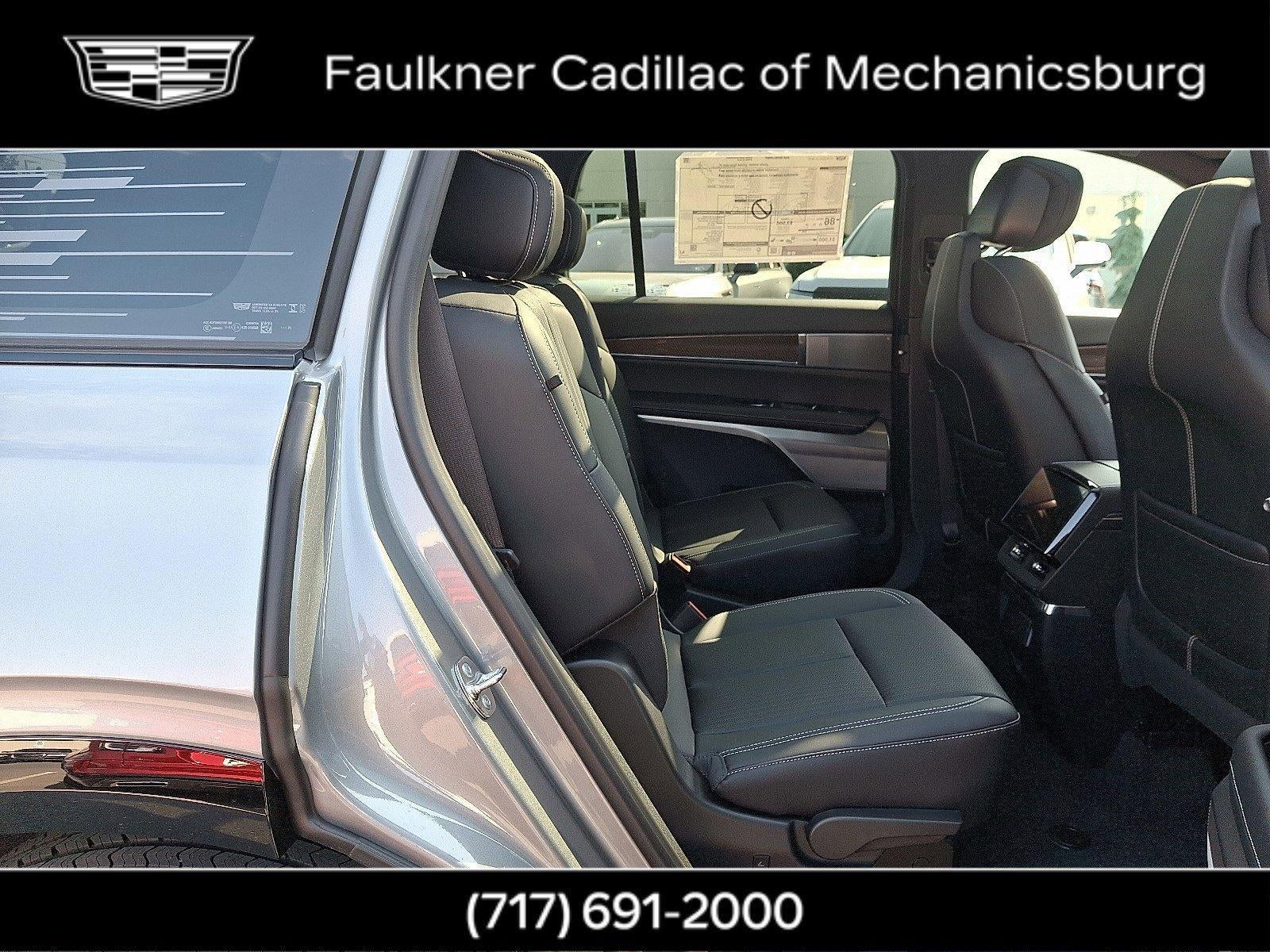 2026 Cadillac VISTIQ Luxury