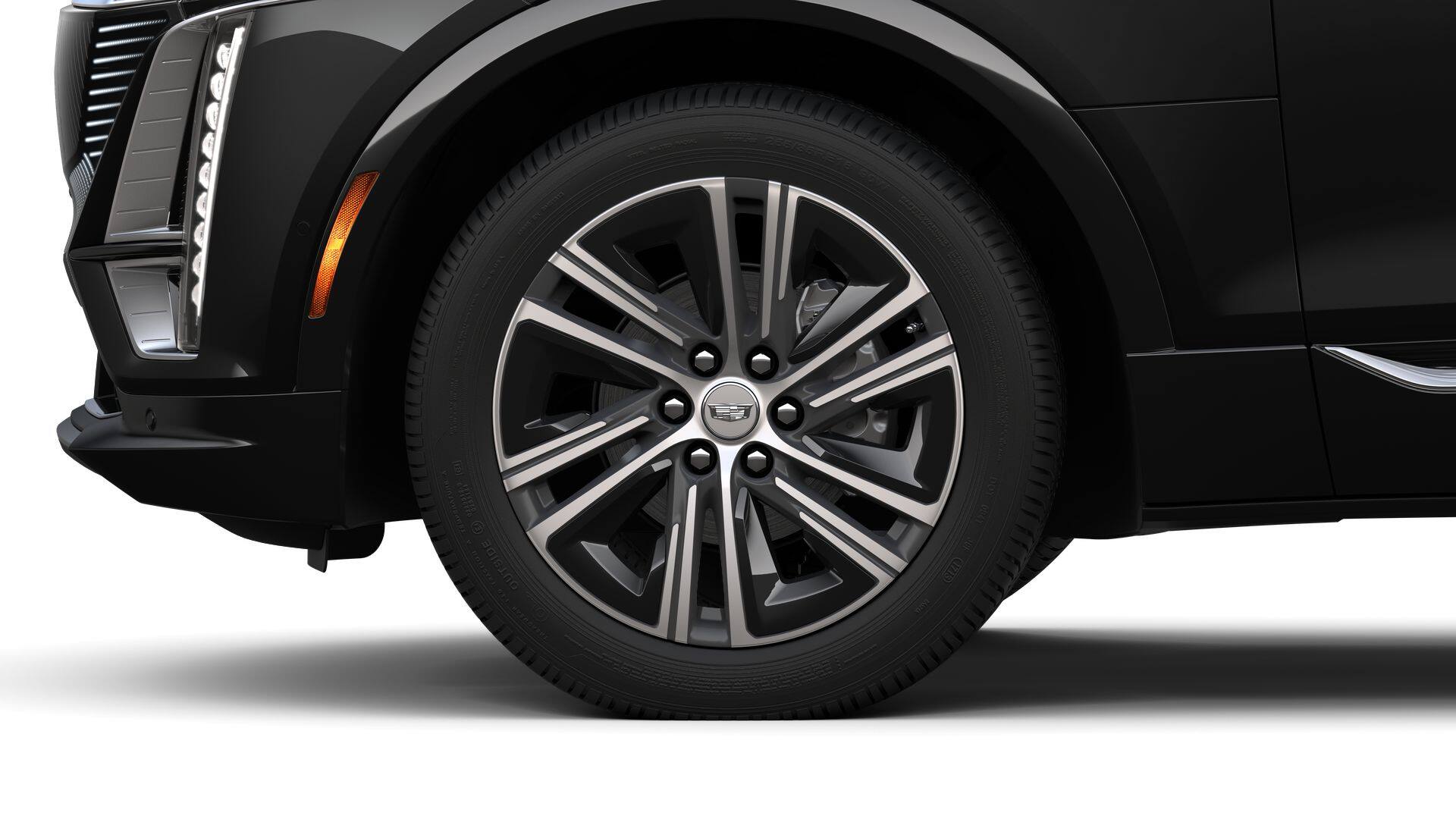 2025 Cadillac LYRIQ Luxury 1