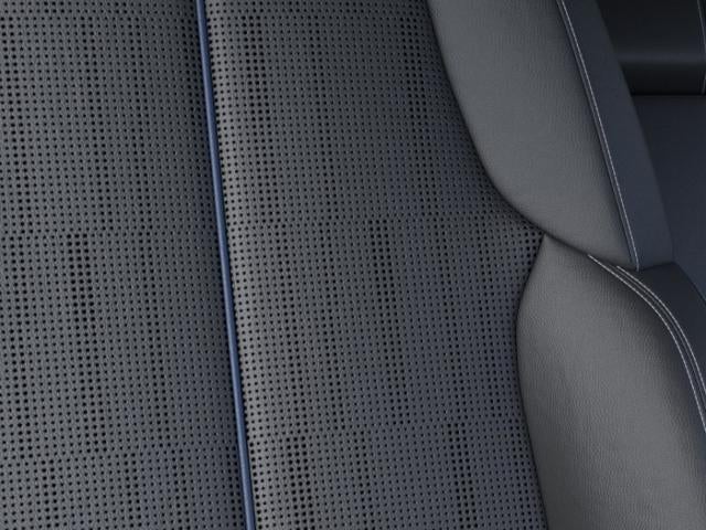 2025 Cadillac LYRIQ Luxury 1