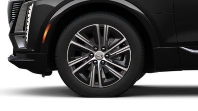 2025 Cadillac LYRIQ Luxury 2